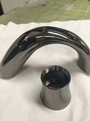 明るい金属光沢ステンレス鋼 ハードウェアアクセサリー PVD ゴールドコーティング タイタンナイトリドコーティングマシン