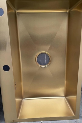 フォシャン 大容量 高品質の粉末塗装機械 金属部品,機械部品