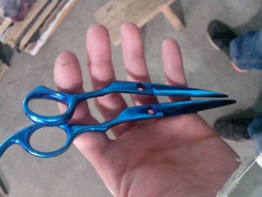 プラスチックPVDコーティングマシン価格 多色コーティングマシン