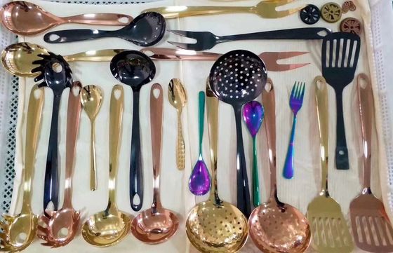 プラスチックの装飾用品 金色多彩クロム塗装用具 クリスマスボール用