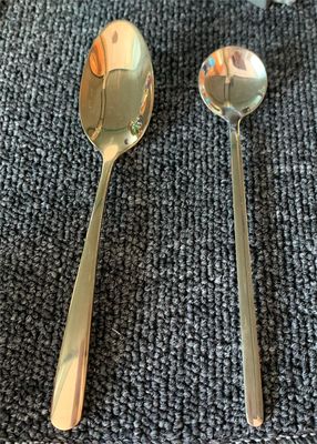 ステンレスシートPVD真空コーティングマシン 家具PVDコーティング生産ライン