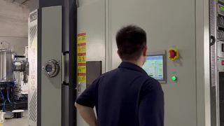 1300×1350 コンパクトPVD真空コーティング機